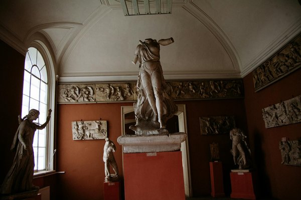 Comment créer un logo captivant en 5 étapes simples