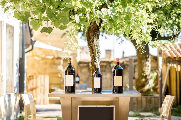 Personnalisez vos bouteilles avec des étiquettes uniques