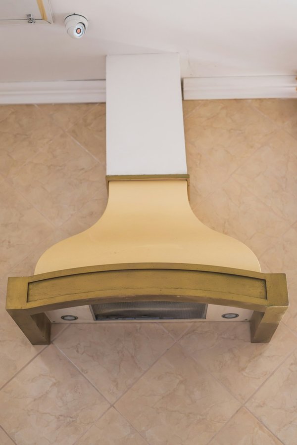 Comprendre les hottes professionnelles pour une cuisine propre et sûre